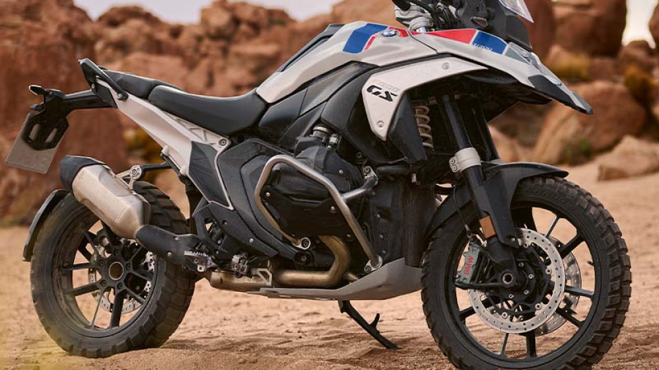bmw_motorrad_800x1000.jpg