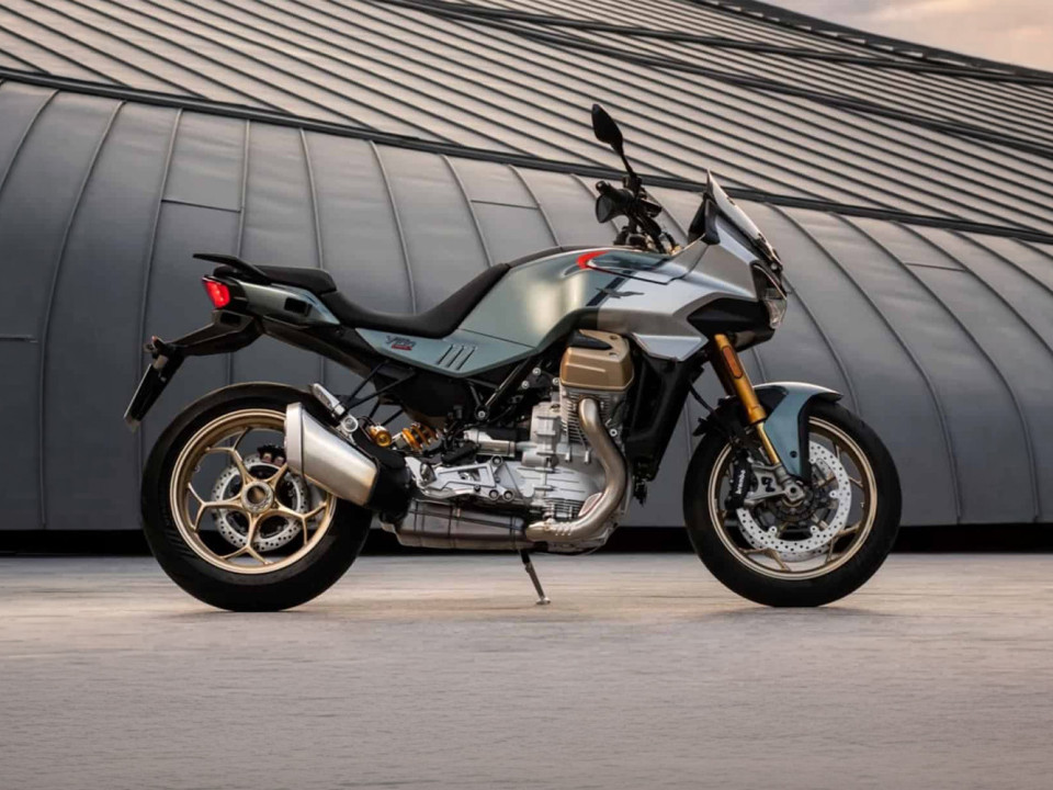 motoguzzi_1440x1000.jpg